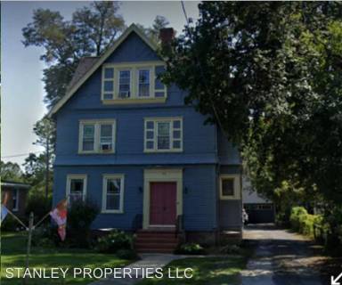 Main picture of 252 E Main St