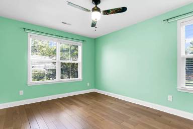 Main picture of 9638 Scarborough Ct