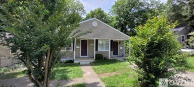 Main picture of 1102 Logan St