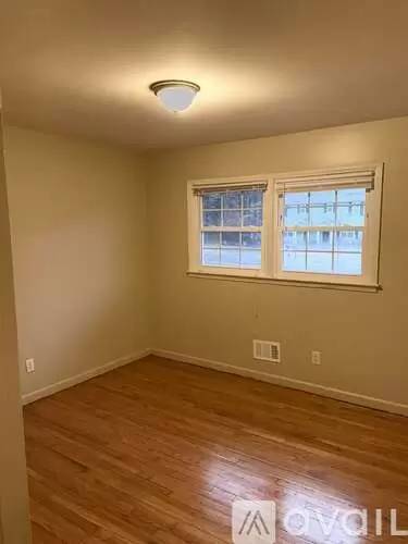 Main picture of 2756 Milburnie Rd