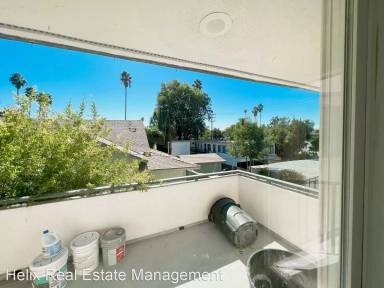 Main picture of 617 Mound Ave