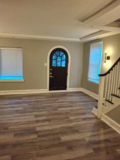 Main picture of 5655 Musgrave St