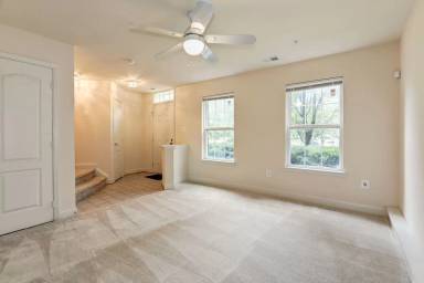 Main picture of 2120 Clark Pl