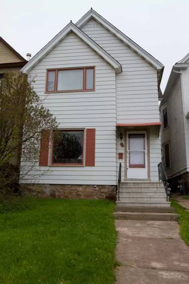 Main picture of 1107 E 4th St