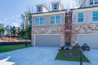 Main picture of 519 Jefferson Chase St SE