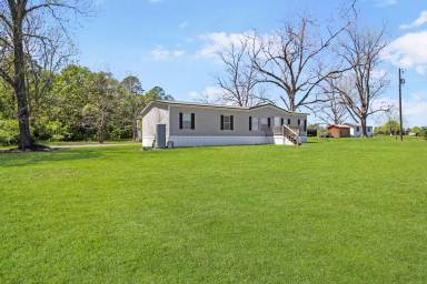 Main picture of 1495 Bear Branch Rd