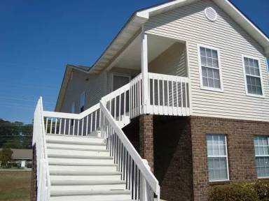 Main picture of 350 Beverly St