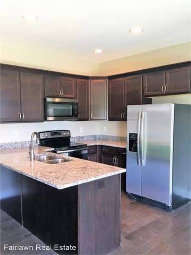 Main picture of 746 Sedgegrass Dr