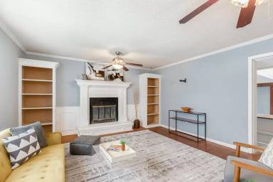 Main picture of 427 N Blake St