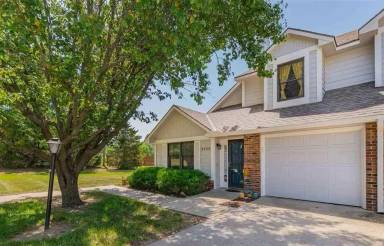 Main picture of 2220 Breckenridge Dr