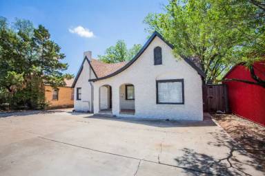 Main picture of 2703 21st St