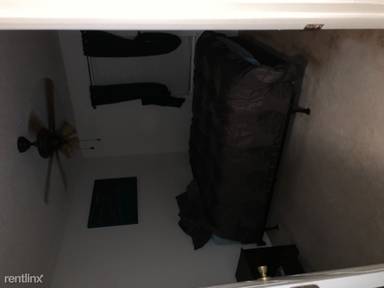 Main picture of 2902 Crest Ridge Ct SW
