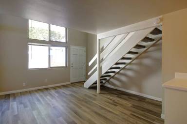 Main picture of 535 E Arrellaga St