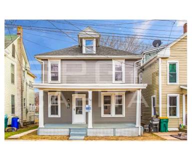 Main picture of 267 Park St