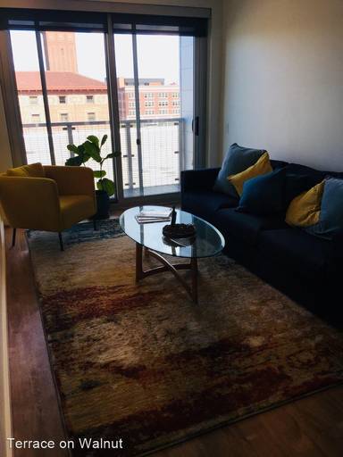 Main picture of Terrace on Walnut