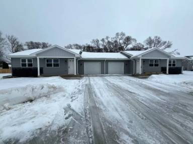 Main picture of 1038 Fir Ct