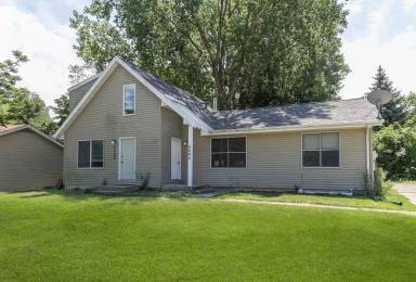 Main picture of 4202 Harris St