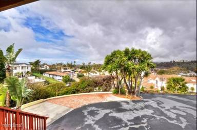 Main picture of 139 Avenida Sierra