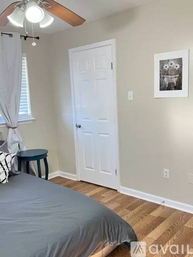 Main picture of 1209 Michigan St