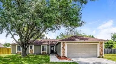 Main picture of 4668 Chesapeake Ln