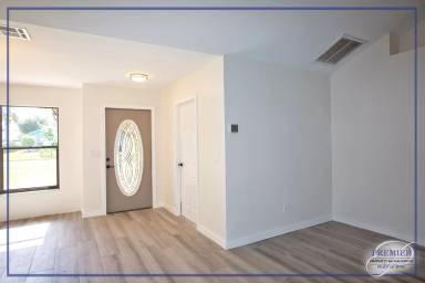 Main picture of 4053 Seaoats Ln