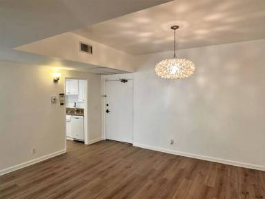 Main picture of 8162 Manitoba St