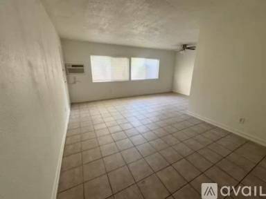 Main picture of 8356 Amigo Ave