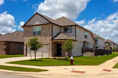 Main picture of 4717 Los Pines Way