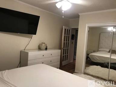 Main picture of 1365 NE 105th St