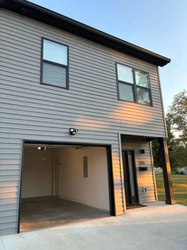 Main picture of 310 Lincoln St