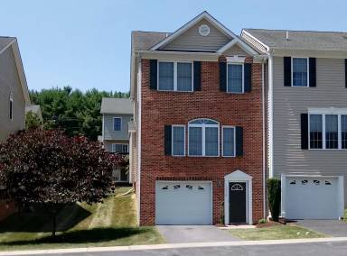 Main picture of 3046 Crystal Spring Ln