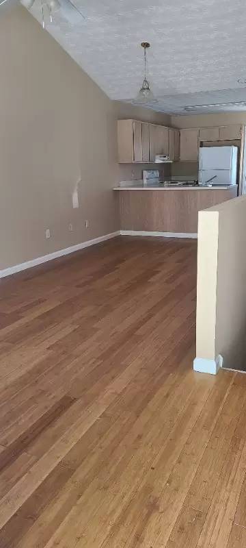 Main picture of 419 Pine Crest Cir