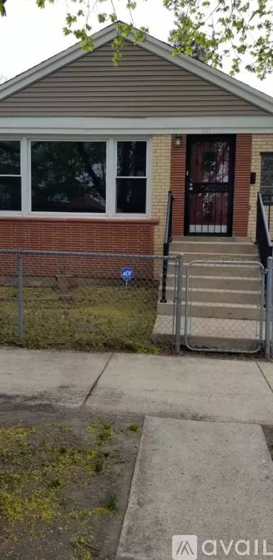 Main picture of 9111 S Kingston Ave