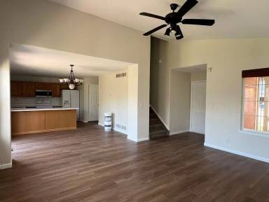 Main picture of 11128 Clayton St
