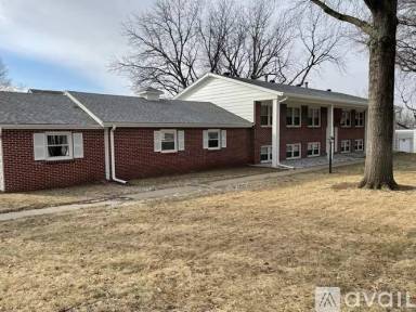 Main picture of 8203 Q St