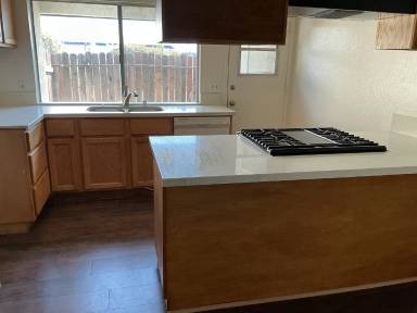 Main picture of 8795 Lomita Dr