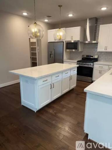 Main picture of 2603 Paul Quinn St