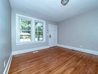 Main picture of 3 Orchard Pl