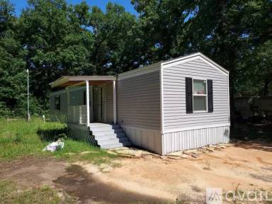 Main picture of 220 Huntoon Trl
