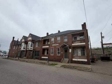 Main picture of 715 Elberon Ave