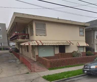 Main picture of 1668 35th Ave