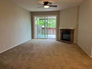 Main picture of 2677 Coventry Rd