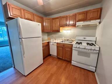 Main picture of 105 Harrington Ave