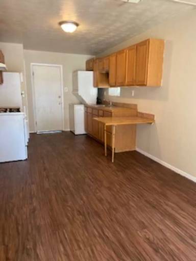 Main picture of 2802 Russell Ave