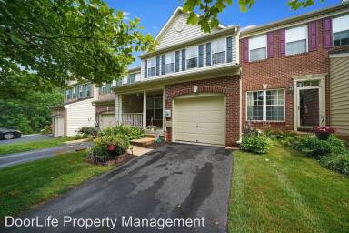 Main picture of 186 Penns Manor Dr