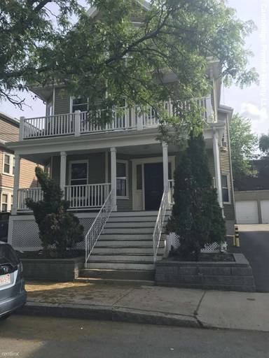 Main picture of 15 Madison St