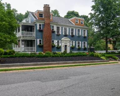 Main picture of 523 Overdale Rd