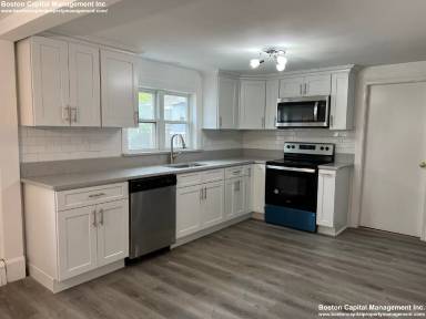 Main picture of 67 Cedar St