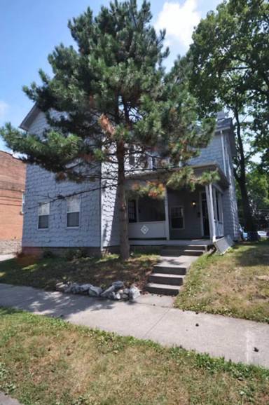 Main picture of 1518 Worthington St