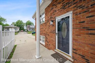 Main picture of 139 Carlisle St